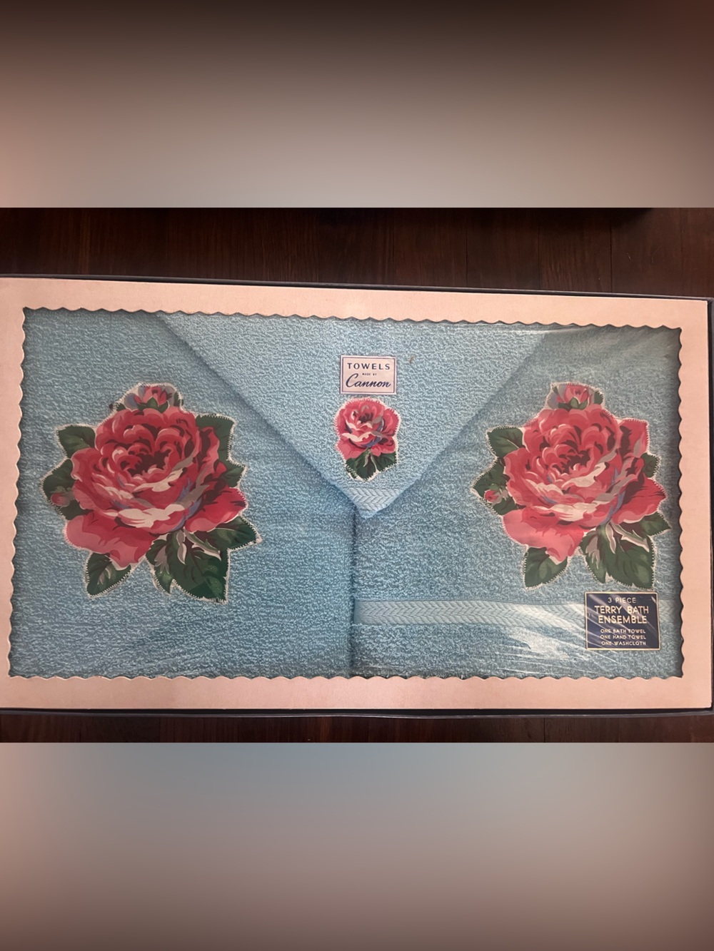 NIB Vintage Cannon Blue Floral Bath Towel 3 pc set roses
